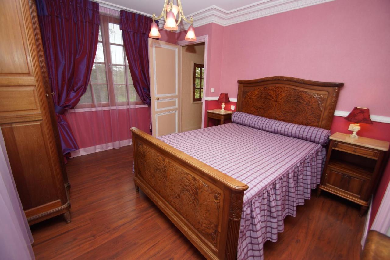 Bed and Breakfast Le Manoir Des Arts Saint-Samson-de-Bonfossé Exterior foto